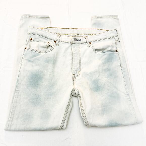Levi's Men's Skinny Taper Light Wash Denim Jeans Zip Fly Size 38 x 30 - Picture 4 of 9